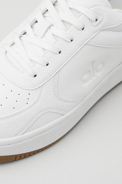 ALO Recovery Mode Sneaker (Unisex) - Natural White/Gum