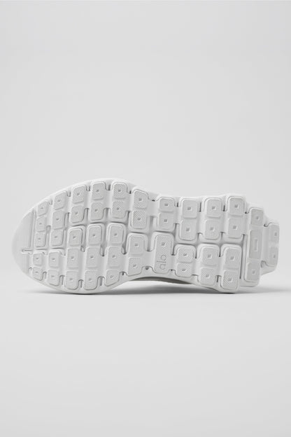 ALO Runner (Unisex) - White/White
