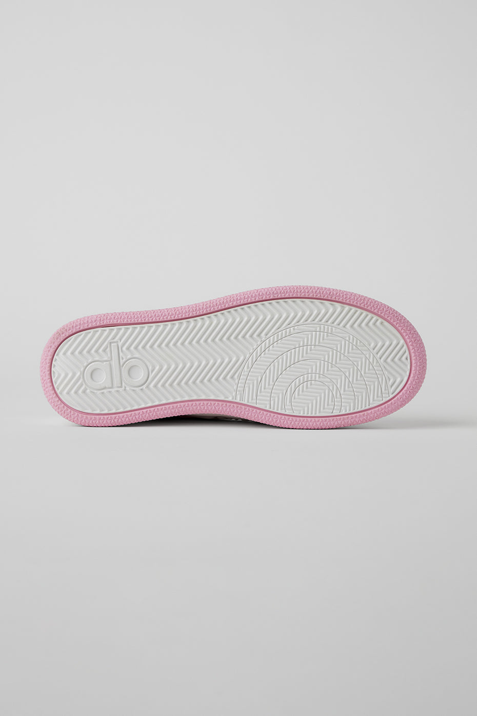 ALO Recovery Mode Sneaker (Unisex) - Pink/White