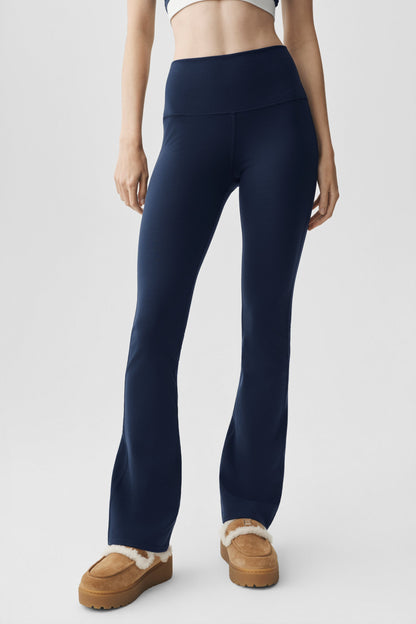 Airbrush High-Waist Bootcut Legging (Short) - Navy
